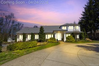 46790 W 11 Mile Road, Novi, MI 48374