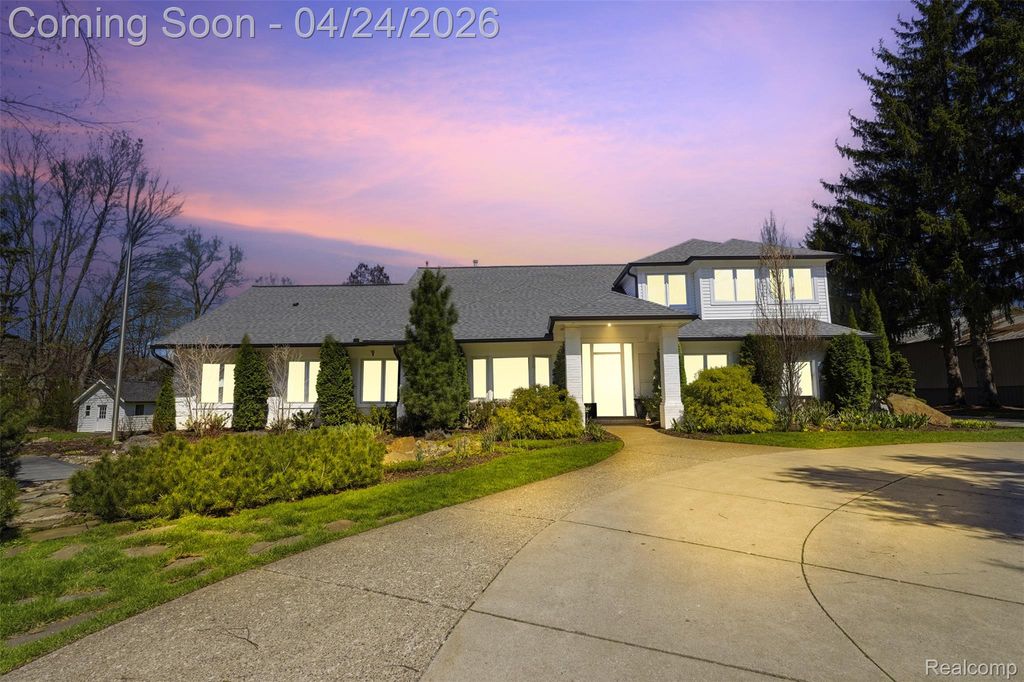 46790 W 11 Mile Road, Novi, MI 48374