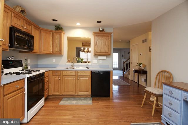 200 WALTON CT, Reading, PA 19606