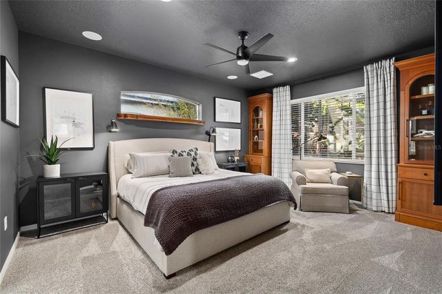 15501 MARTINMEADOW DRIVE, Lithia, FL 33547