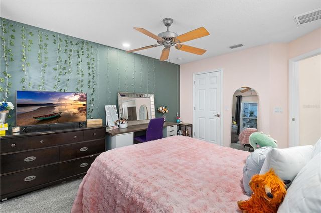 15501 MARTINMEADOW DRIVE, Lithia, FL 33547