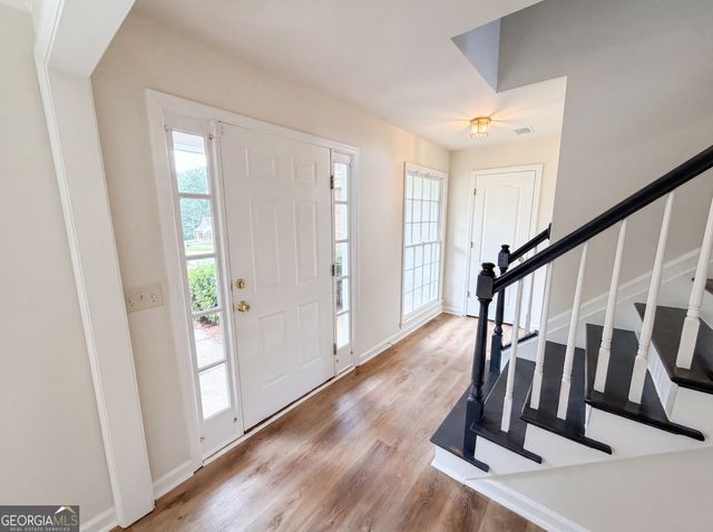 2178 Whitehall Drive NE, Marietta, GA 30066