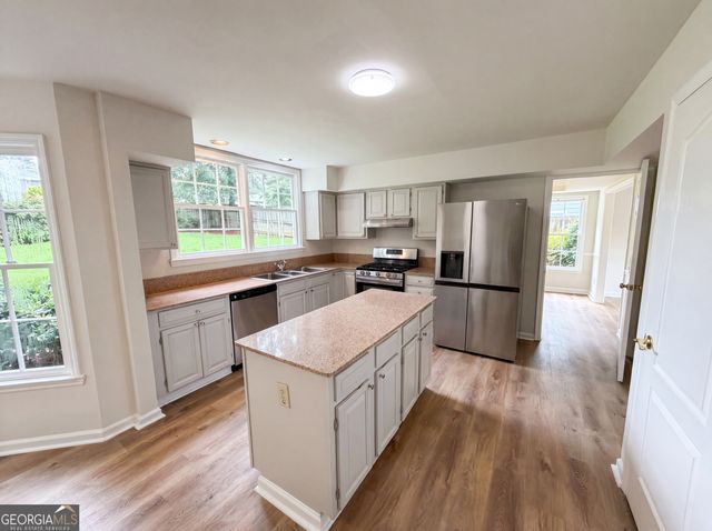 2178 Whitehall Drive NE, Marietta, GA 30066