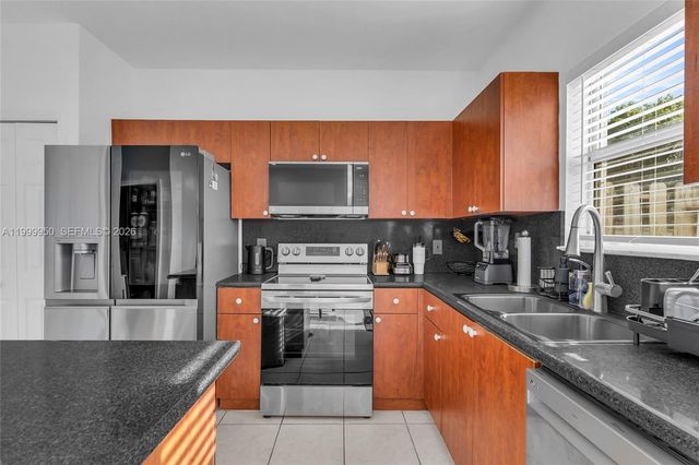 3064 SE 17th Ave, Homestead, FL 33035