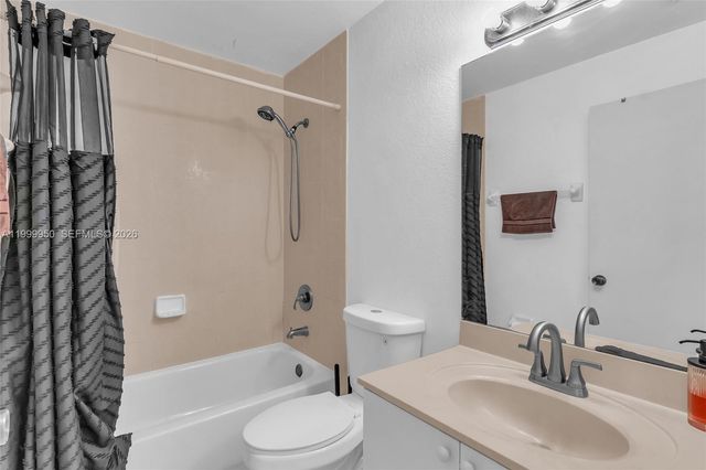 3064 SE 17th Ave, Homestead, FL 33035