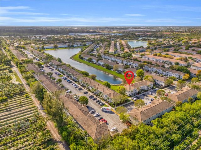 3064 SE 17th Ave, Homestead, FL 33035