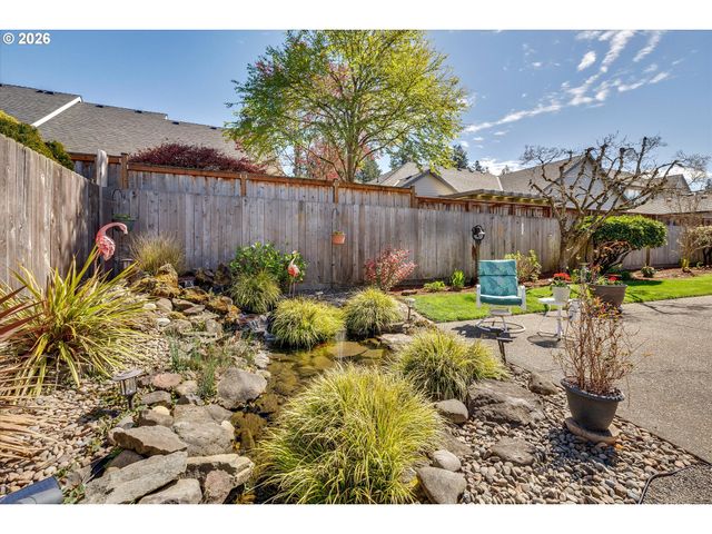 1969 Ne 20TH Ave, Canby, OR 97013