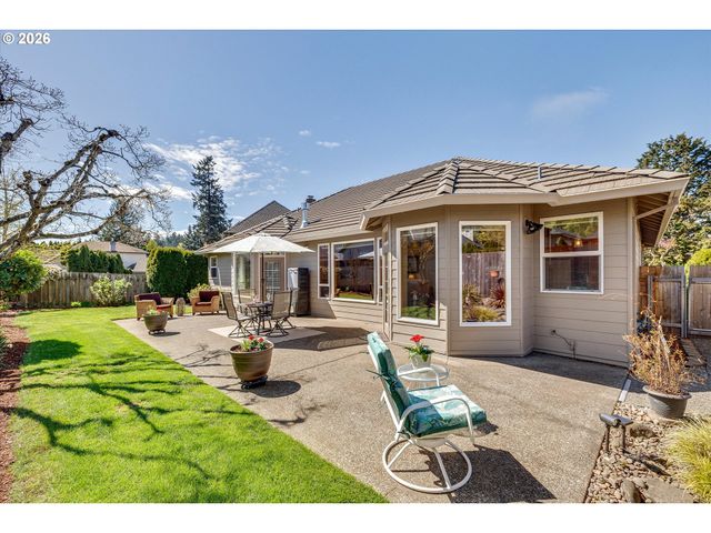 1969 Ne 20TH Ave, Canby, OR 97013