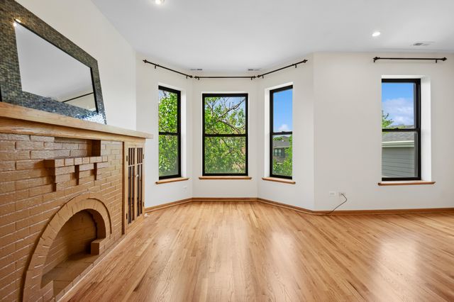 6137 S KIMBARK Avenue 3, Chicago, IL 60637