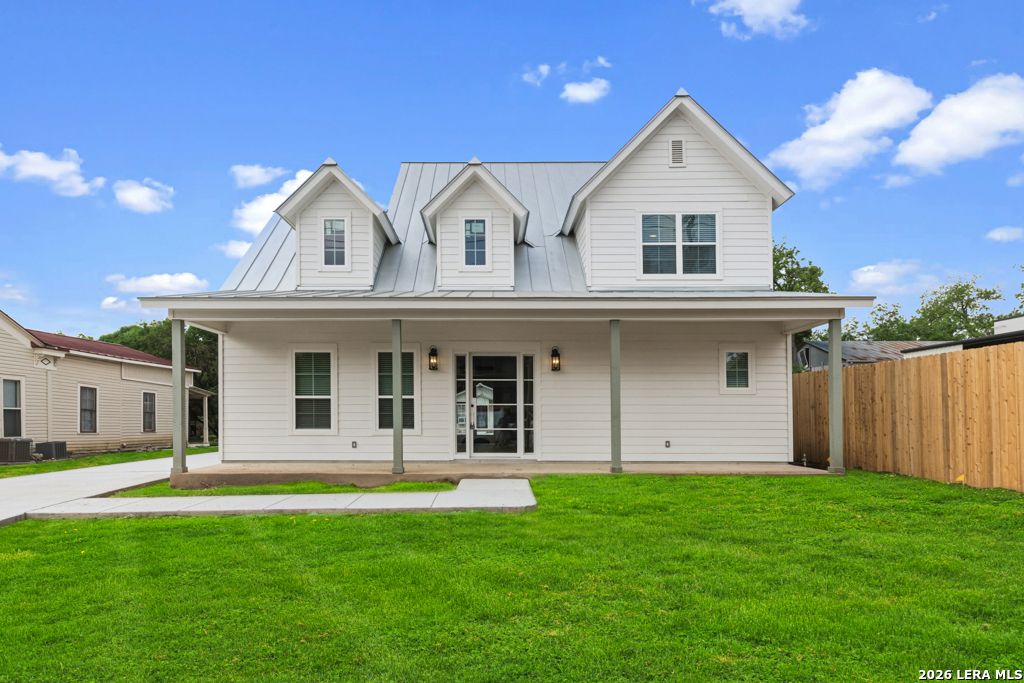 158 S ACADEMY AVE, New Braunfels, TX 78130