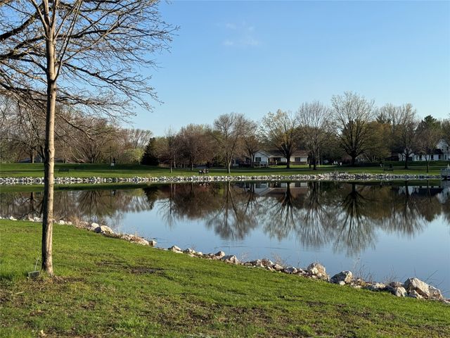 8002 Alpine Drive, Urbandale, IA 50322