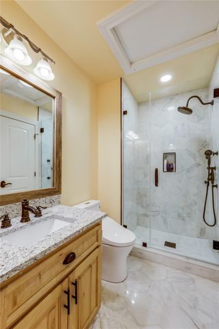 18001 Crystal CV, Jonestown, TX 78645