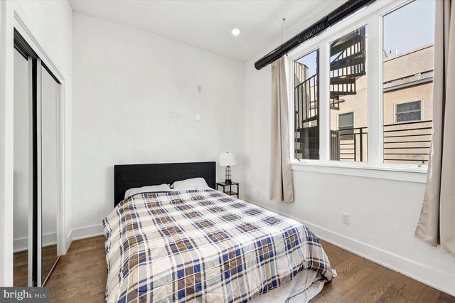 2318 E CABOT ST, Philadelphia, PA 19125