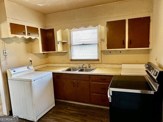 2183 Springdale Circle SW, Atlanta, GA 30315