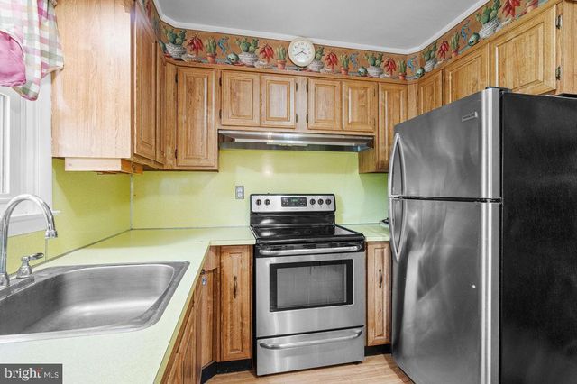 82 SPRUCE AVE, Birdsboro, PA 19508