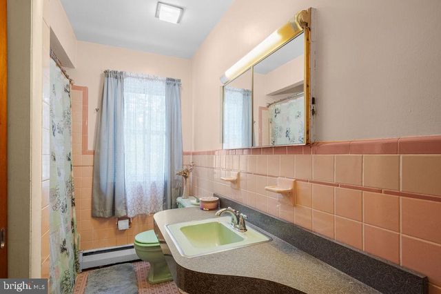 82 SPRUCE AVE, Birdsboro, PA 19508