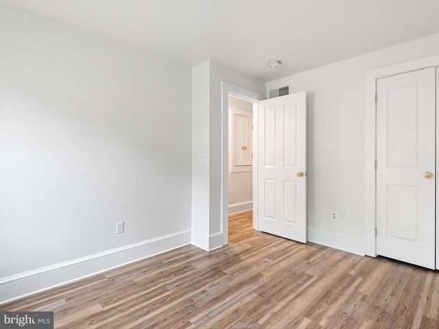 18 DENHAM AVE, Claymont, DE 19703