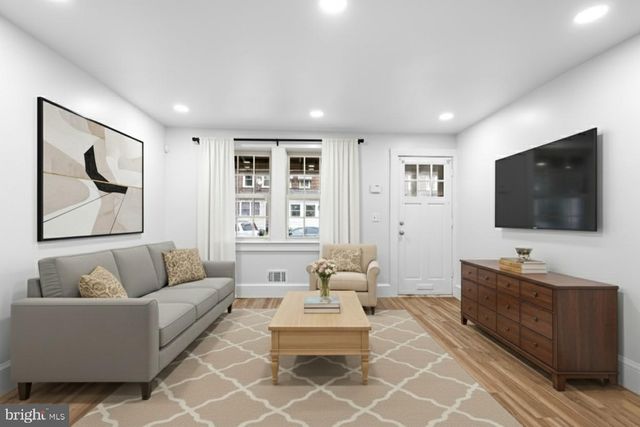 18 DENHAM AVE, Claymont, DE 19703