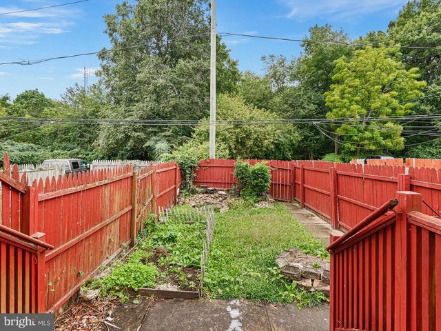 18 DENHAM AVE, Claymont, DE 19703