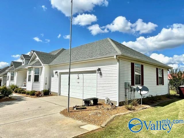 20705 Sandlin Road, Elkmont, AL 35620
