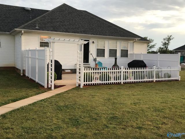 20705 Sandlin Road, Elkmont, AL 35620