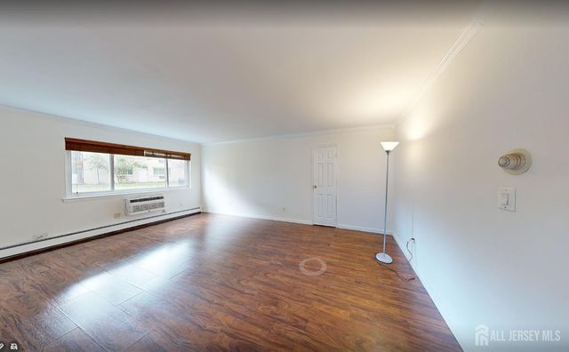 22 Lake Avenue 3A, East Brunswick, NJ 08816