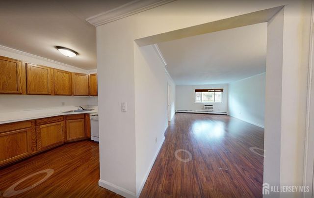 22 Lake Avenue 3A, East Brunswick, NJ 08816