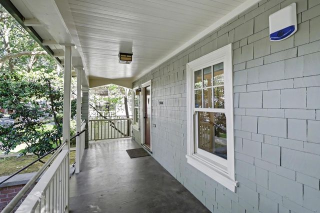 2306 D St, Sacramento, CA 95816