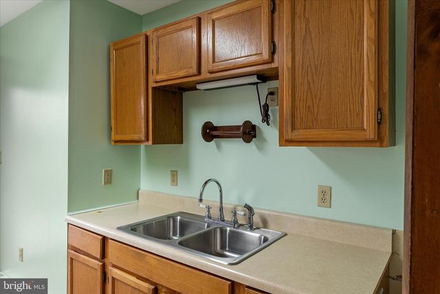 81 STAYMAN DR, Romney, WV 26757