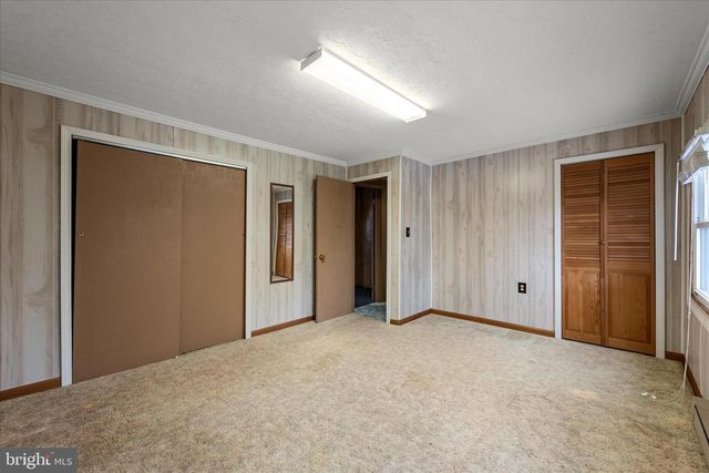 81 STAYMAN DR, Romney, WV 26757