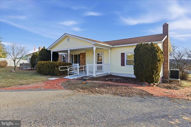 81 STAYMAN DR, Romney, WV 26757