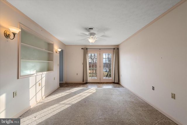 81 STAYMAN DR, Romney, WV 26757