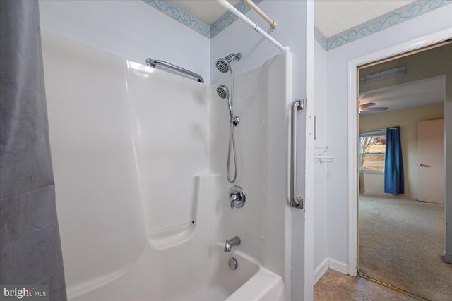 81 STAYMAN DR, Romney, WV 26757