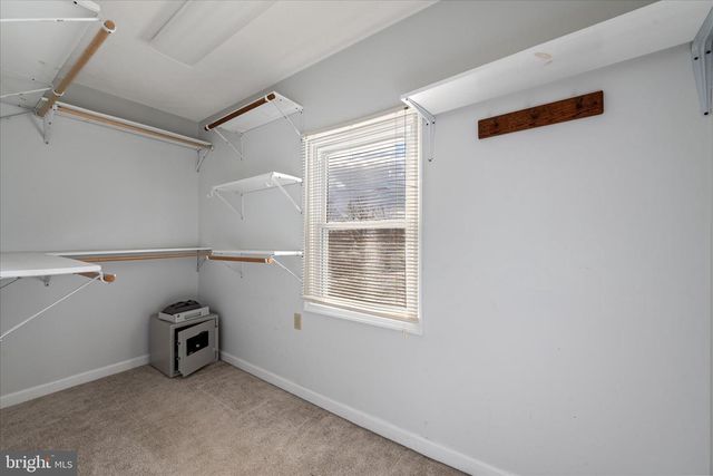 81 STAYMAN DR, Romney, WV 26757