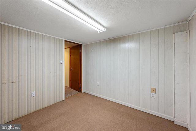 81 STAYMAN DR, Romney, WV 26757