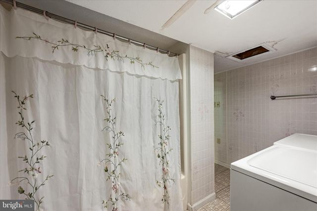 81 STAYMAN DR, Romney, WV 26757