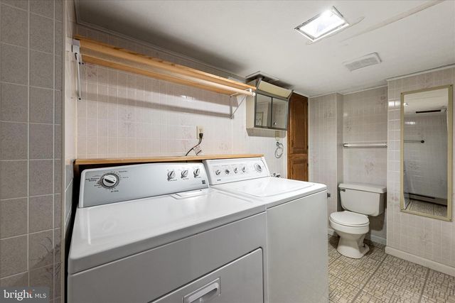 81 STAYMAN DR, Romney, WV 26757