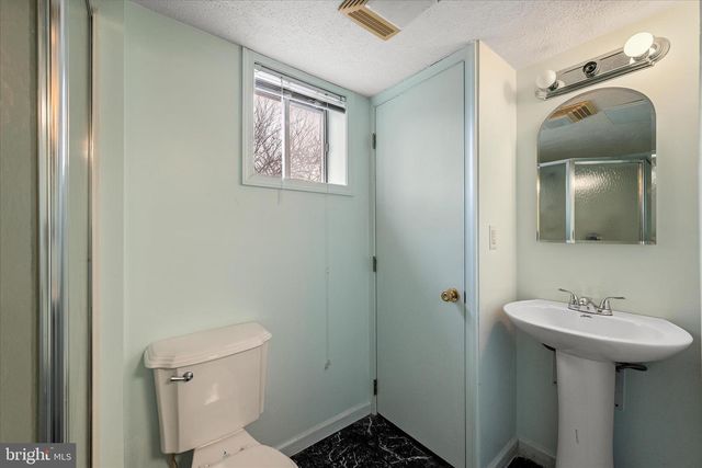 81 STAYMAN DR, Romney, WV 26757