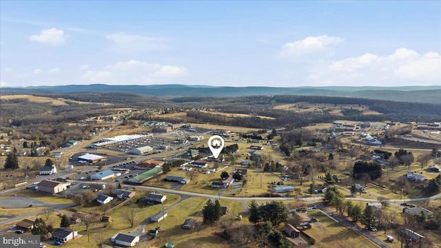 81 STAYMAN DR, Romney, WV 26757