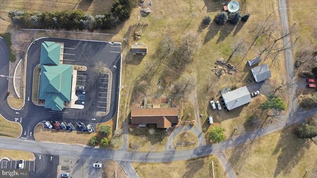 81 STAYMAN DR, Romney, WV 26757