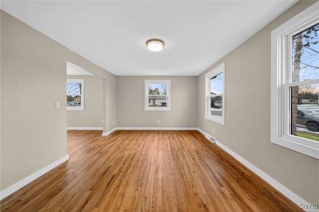 4115 Poplar Drive, Clay, NY 13090