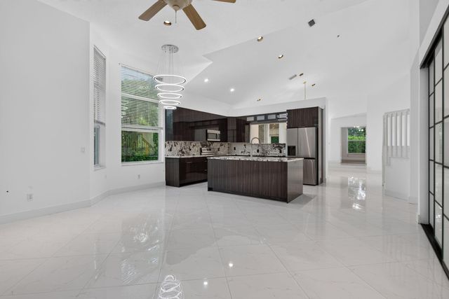 7087 NW 78th Place, Parkland, FL 33067