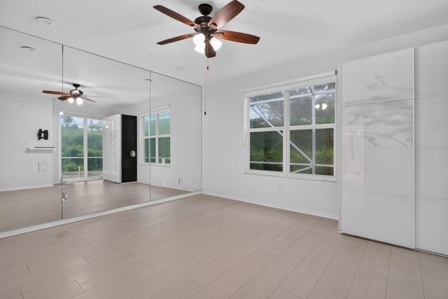 7087 NW 78th Place, Parkland, FL 33067