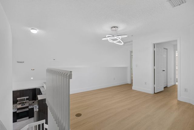 7087 NW 78th Place, Parkland, FL 33067