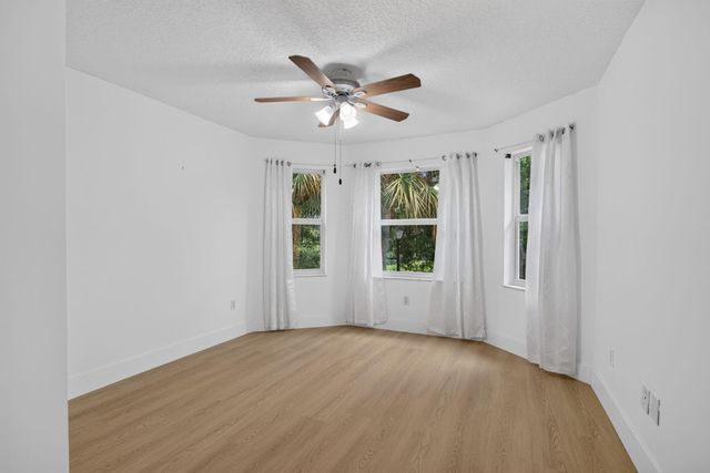 7087 NW 78th Place, Parkland, FL 33067