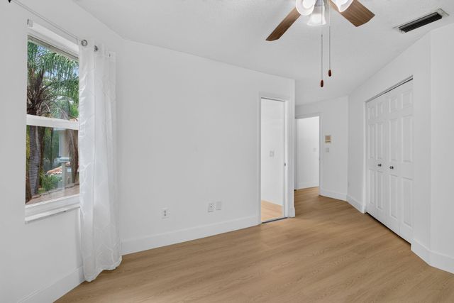7087 NW 78th Place, Parkland, FL 33067