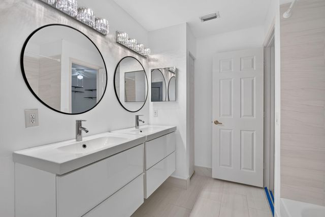7087 NW 78th Place, Parkland, FL 33067