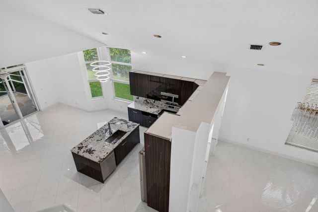 7087 NW 78th Place, Parkland, FL 33067