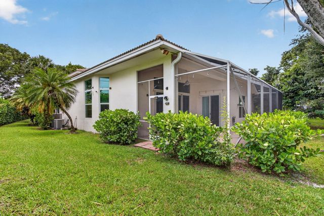 7087 NW 78th Place, Parkland, FL 33067