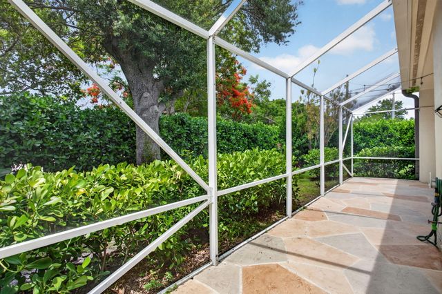 7087 NW 78th Place, Parkland, FL 33067